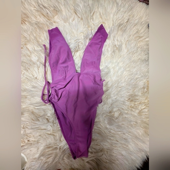 Womens Purple One Piece Swimsuit Bundle Of Swimwear Will Have Discount - Picture 1 of 2